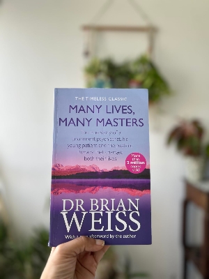 Picture of Many Lives, Many Masters by Brian Weiss - Premium - Paperback