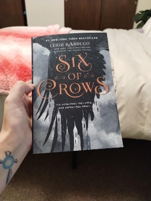 Picture of Six of Crows Novel by Leigh Bardugo - Premium - Paperback