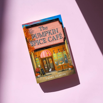 Picture of The Pumpkin Spice Café by Laurie Gilmore - Premium - Paperback
