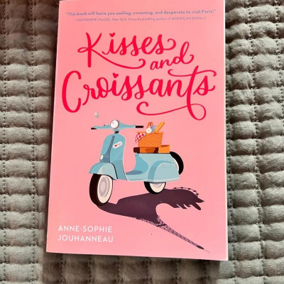 Picture of Kisses and Croissants by Anne-Sophie Jouhanneau - Premium - Paperback