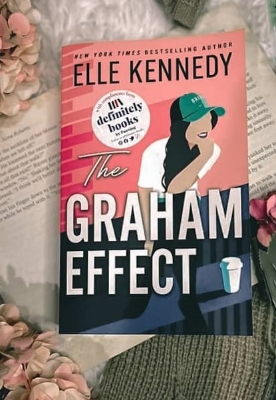 Picture of The Graham Effect by Elle Kennedy - Premium - Paperback