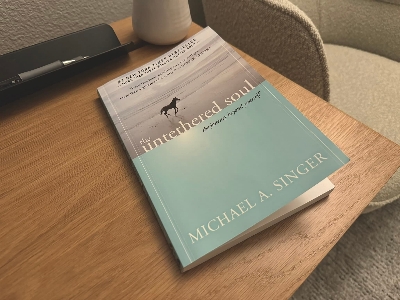 Picture of The Untethered Soul: The Journey Beyond Yourself  by Michael Alan Singer - Premium - Paperback