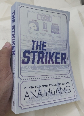 Picture of The Striker Book by Ana Huang - Premium - Paperback