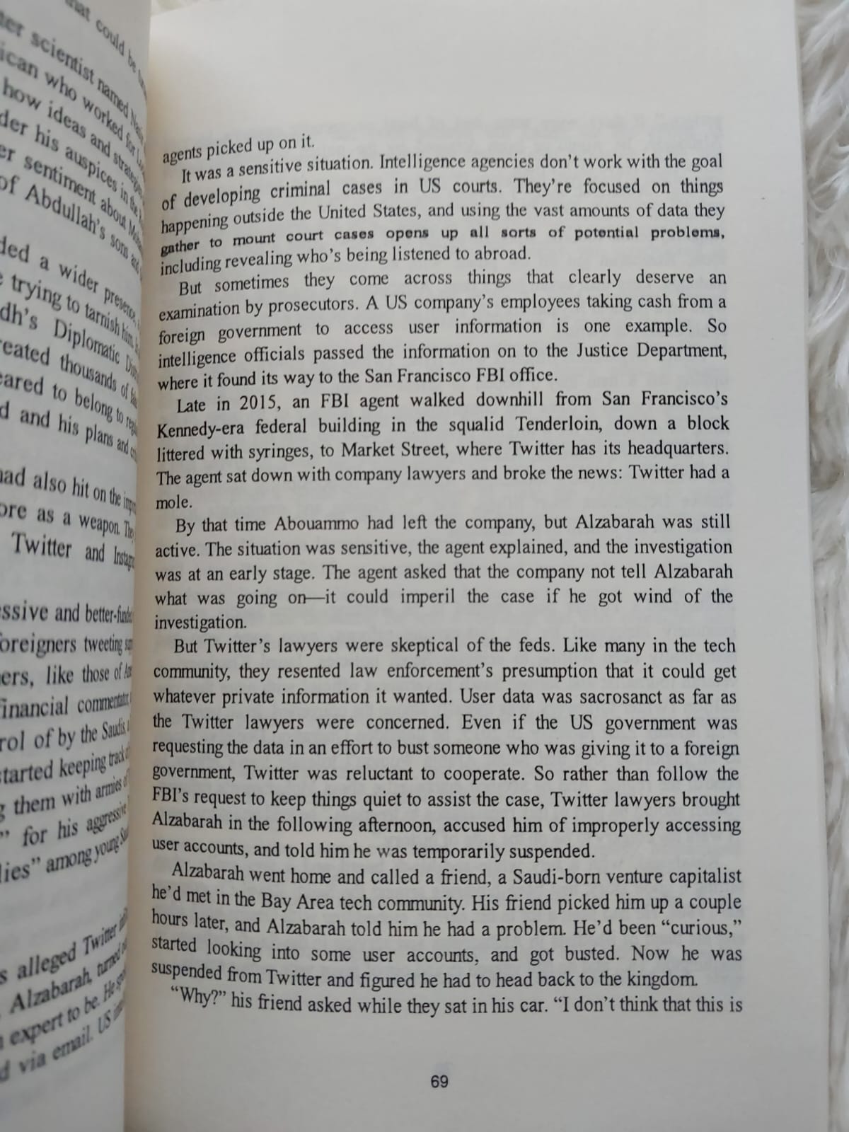 Picture of Blood and Oil: Mohammed Bin Salman's Ruthless Quest for Global Power Book by Bradley Hope and Justin Scheck