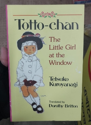 Picture of Totto-Chan: The Little Girl at the Window by Tetsuko Kuroyanagi - Yellow - Paperback