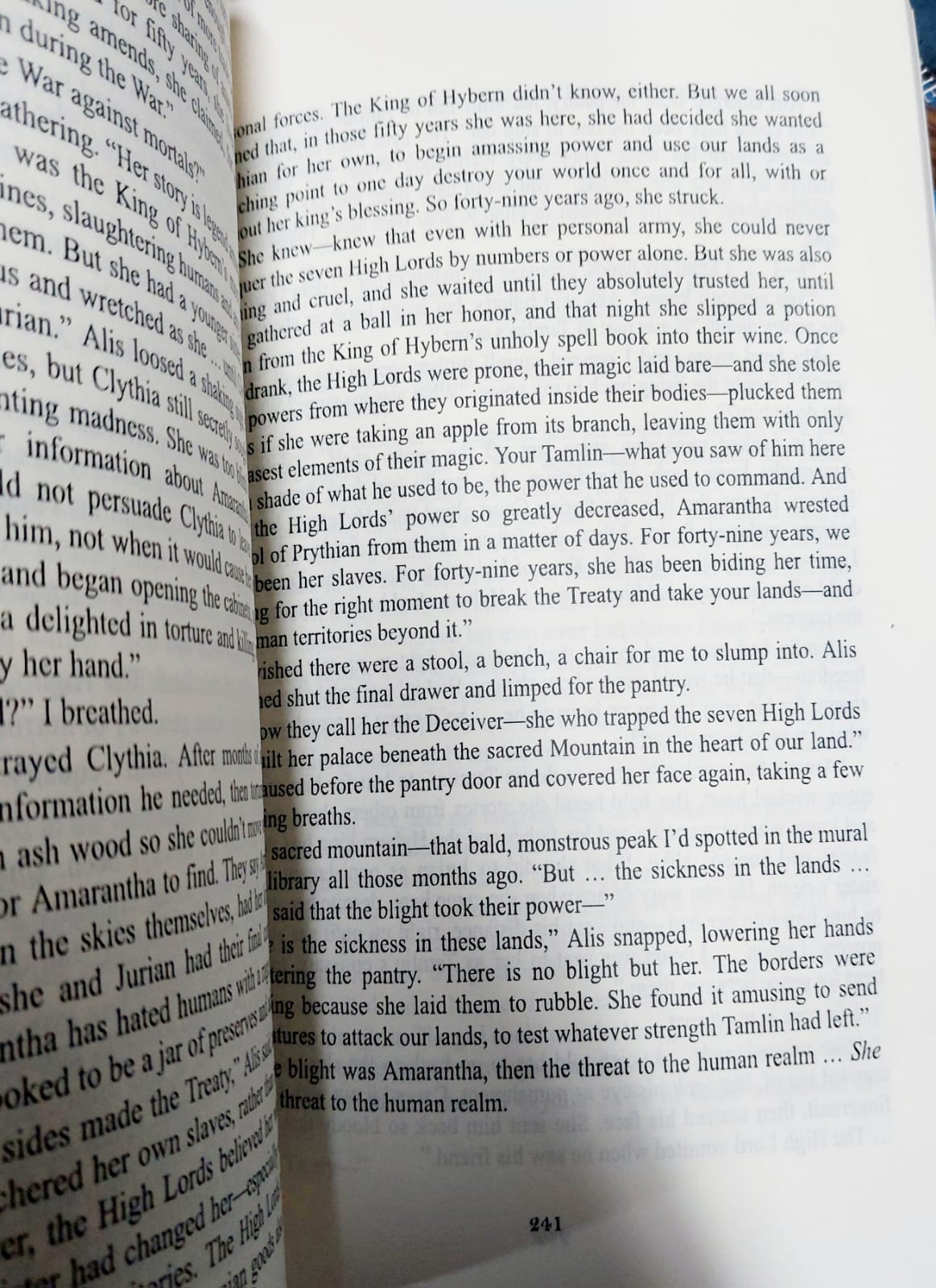 Picture of A Court of Thorns and Roses (5 book series) by Sarah J. Maas (Paperback)