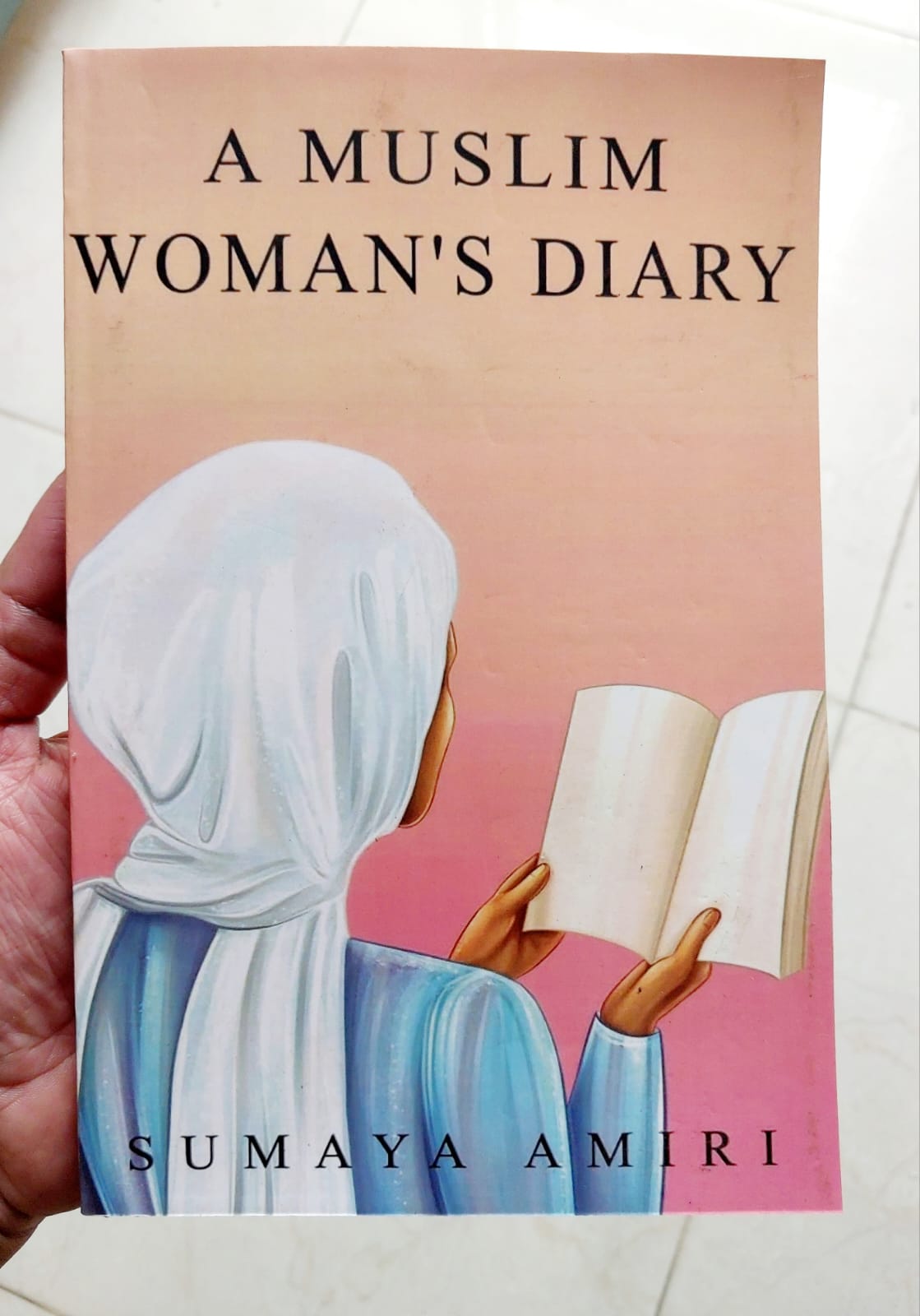 Picture of A Muslim Woman's Diary Book by Sumaya Amiri - Premium - Paperback