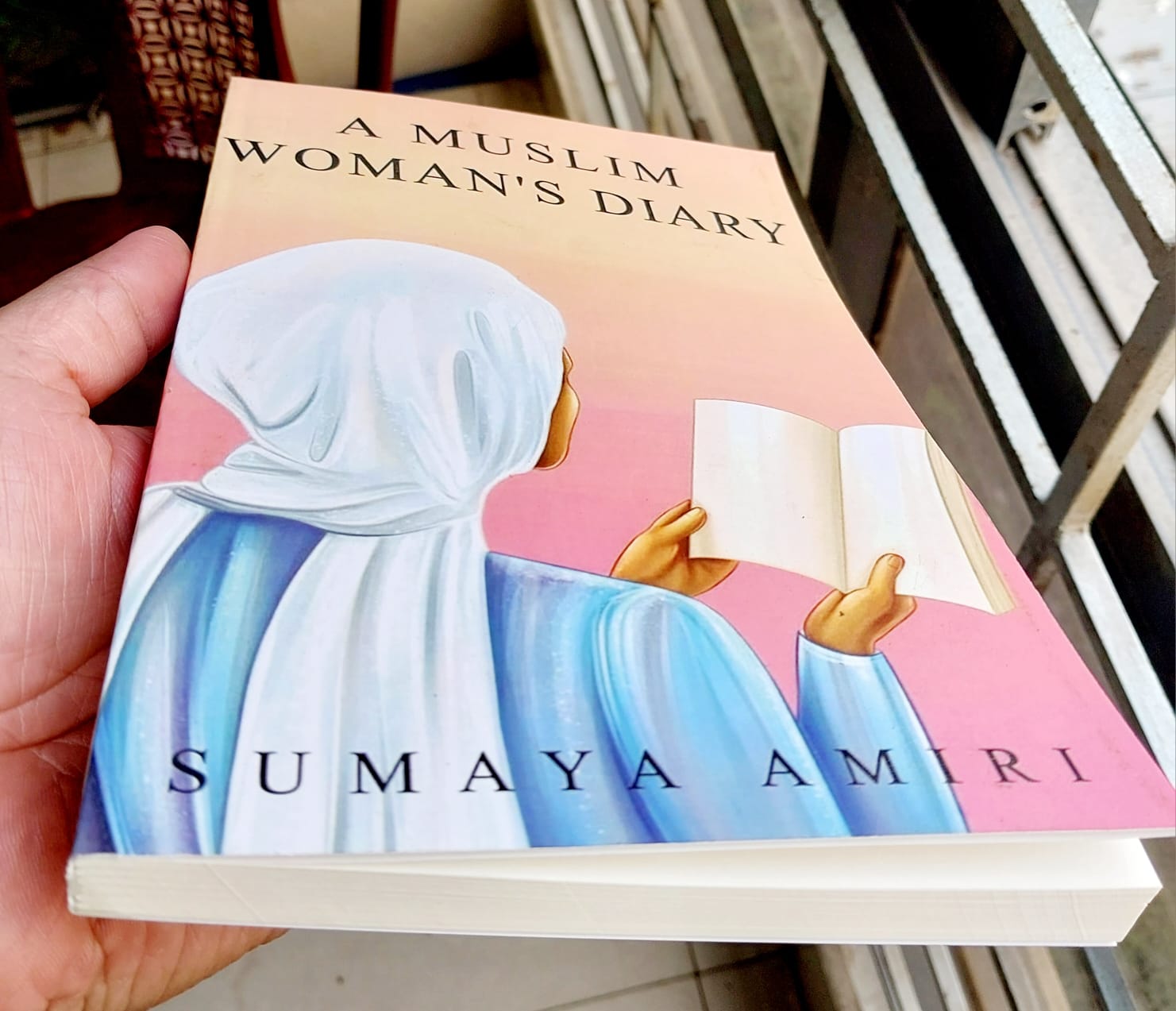 Picture of A Muslim Woman's Diary Book by Sumaya Amiri - Premium - Paperback