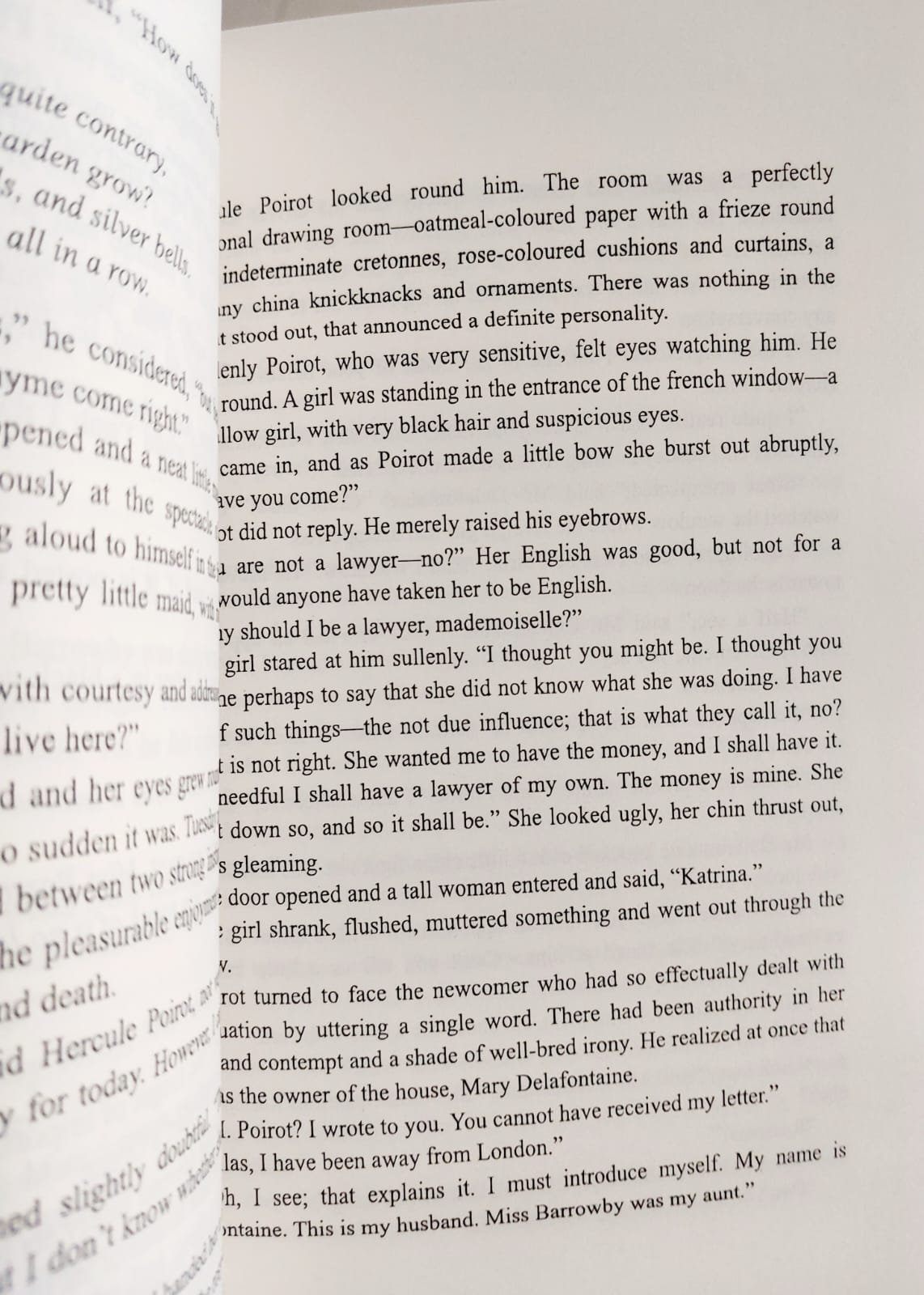 Picture of The Regatta M-y-s-tery and Other Stories by Agatha Christie - Premium - Paperback