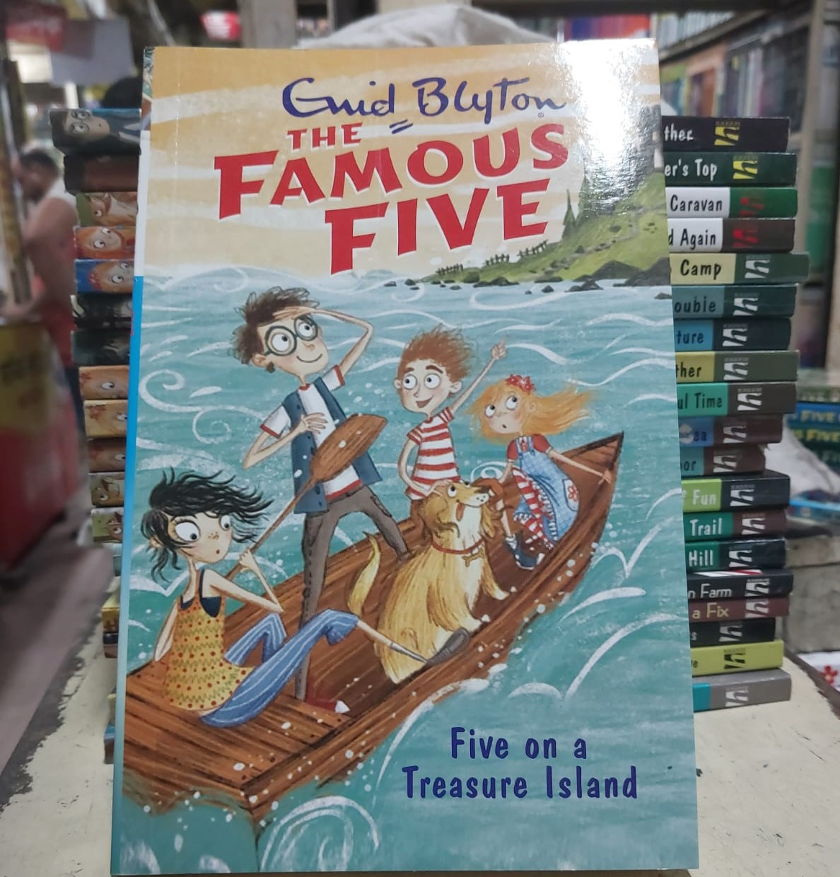 Picture of Famous Five Series 21 Books Collection Product Bundle by Enid Blyton- Yellow - Paperback