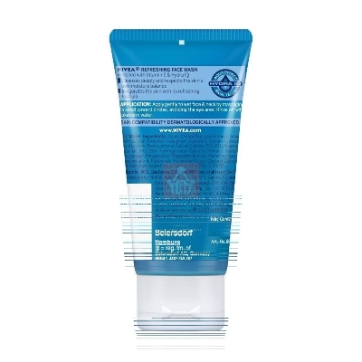 Picture of International European product skin care Nivea Refreshing face wash used for female - 150 ml