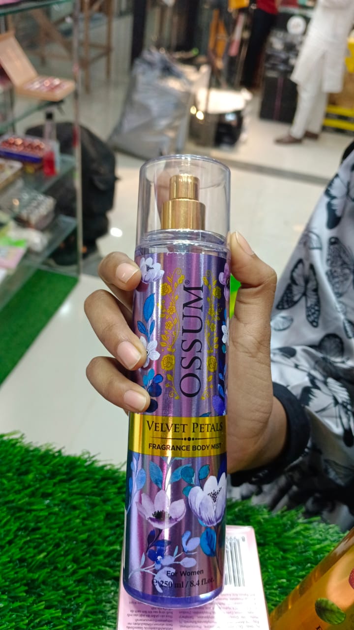 Picture of International Sharjah product Body perfume party scent O ssum Velvet Petals used for female - 250 ml