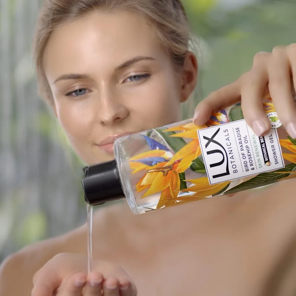 Picture of Body care International European product  Lux Bird of paradise & rosehip oil shower gel used for male/female - 750 ml