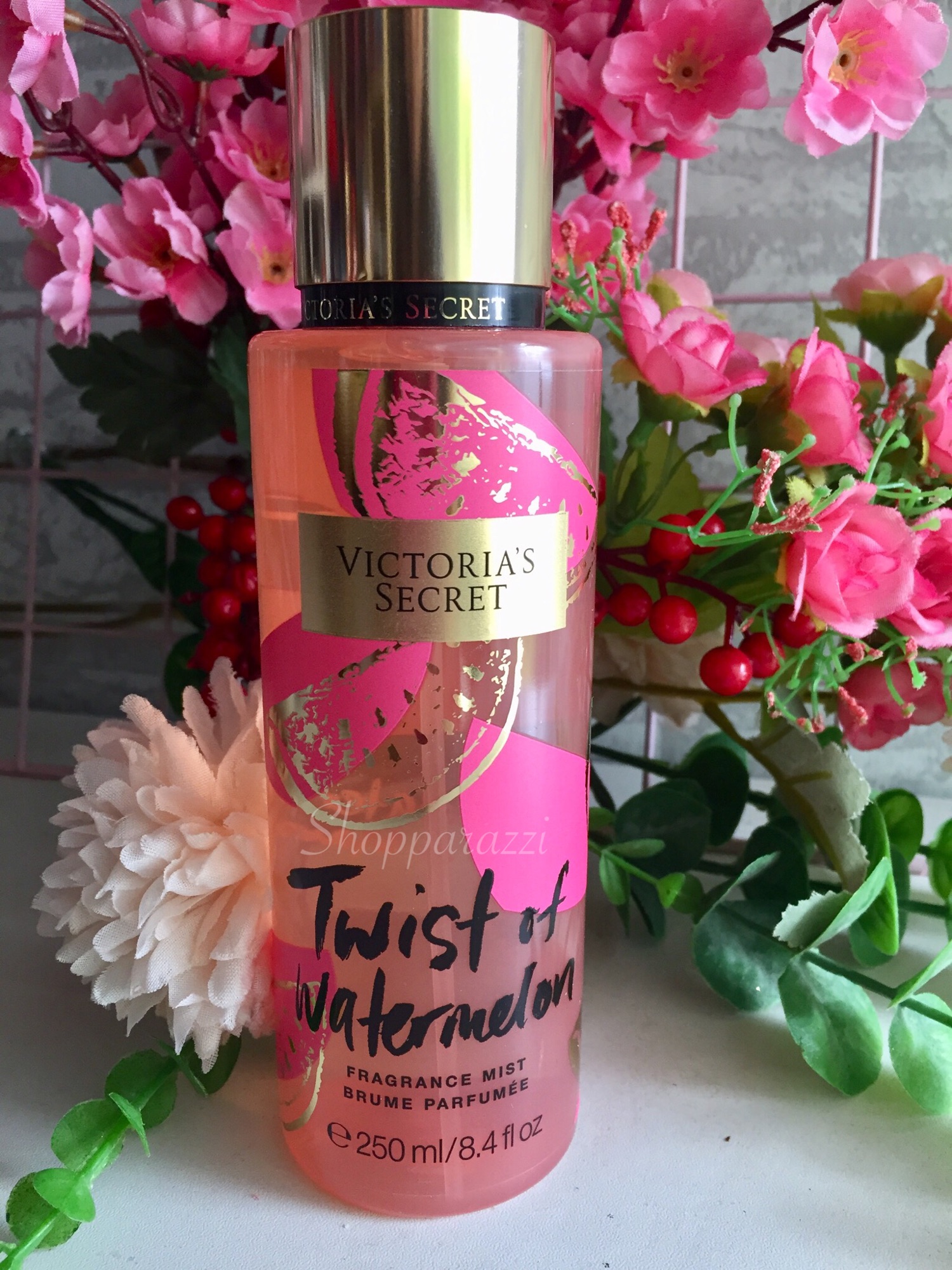 Picture of International USA product Body perfume party scent VICTORIA'S SECRET Twist of Watermelon Used for female - 250 ml
