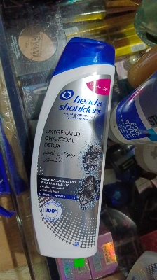 Picture of International Germany product Hair care Heads & shoulders Oxygenated Charcoal Detox shampoo used for male/female - 400 ml