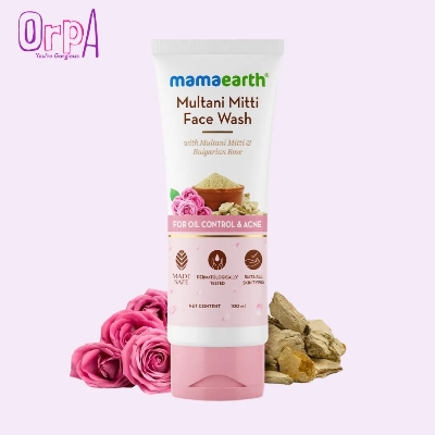 Picture of Indian product skin care Mamaearth  Multani Mitti face wash used for male female - 100 ml