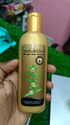 Picture of Indian product Hair care Indulekha Bringha Hair Cleanser used for male female - 100 ml