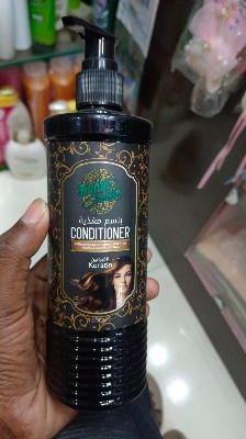 Picture of 380 ml Impression keratin conditioner Dubai product used for male female