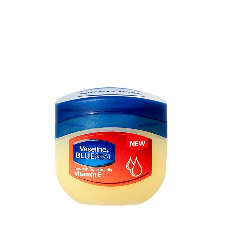 Picture of 250 ml lip care Vaseline jelly vitamin E Any season used International south African product for male / female