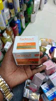 Picture of 50 gm fadeout pure glow whitening day cream International UK product used for male female