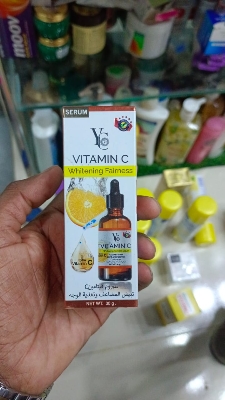 Picture of 30 ml YC Vitamin C Whitening Fairness serum International Thailand product used for male female