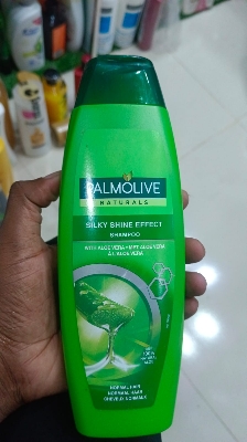 Picture of 350 ml Palmolive silky shiny effect shampoo European country product used for male female
