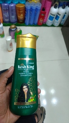 Picture of 200 ml kesh king hairfall control shampoo Indian product used for male female