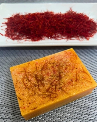 Picture of 100 gm Kashmiri hand made Saffron & Goat milk soap Export quality product used for male female