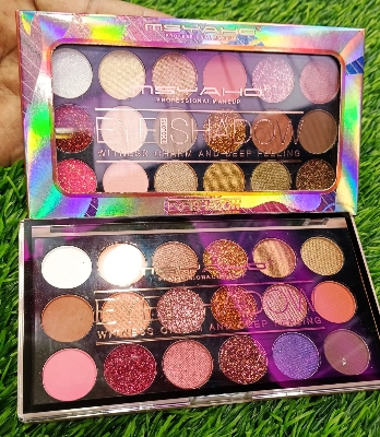 Picture of International Makeup item msyaho 18 color Eyeshadow plate - Shade no 01