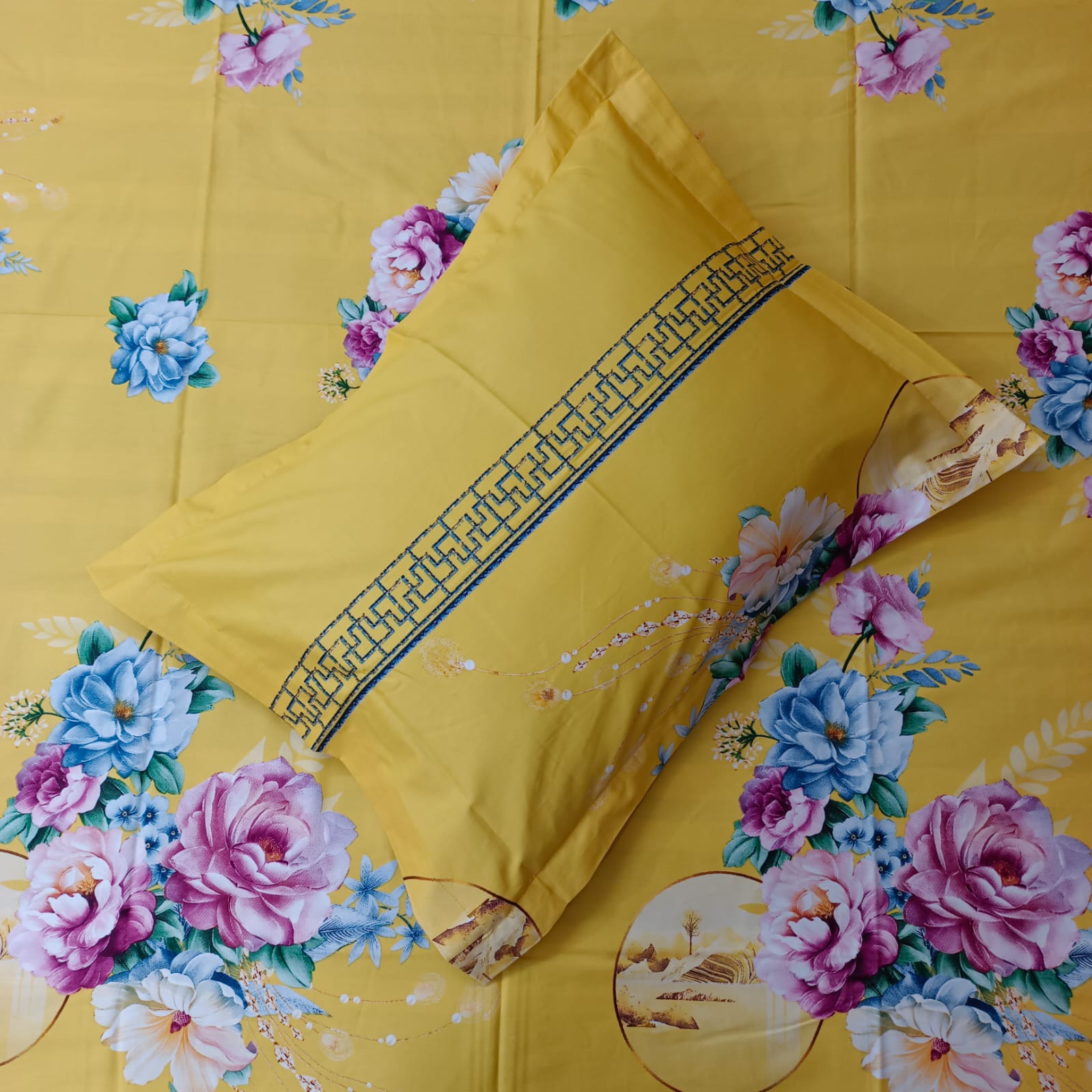 Picture of  Digital Print Bedsheet with two pillow covers