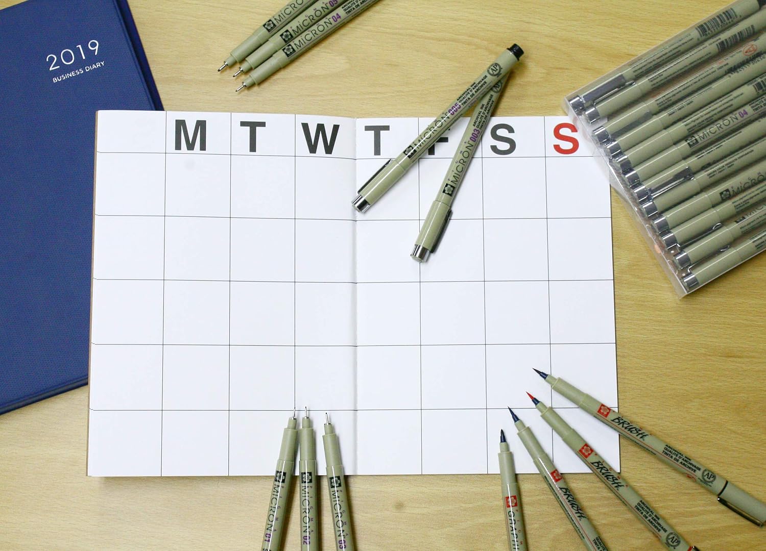 Picture of Micron Pens, Fineliner Pens, Drawing Pens: 12 Black Pens Waterproof Ink Set Art Supplies Archival Inking Markers Pigment Liner Point Journaling Sketch Outline Manga Anime Sketching Watercolor Technical (12 Pcs)