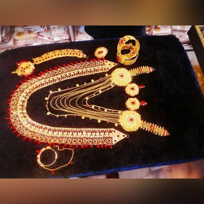 Picture of Gold Plated Jewellery Set For Women - Necklace For Girls