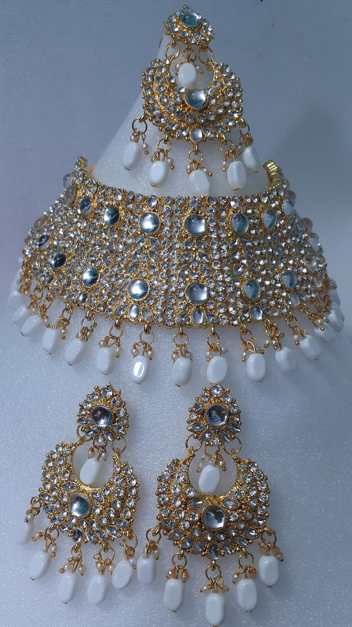 Picture of Beautiful Choker Necklace For Women , Traditional Fashion Wedding/Party Bridal Choker Necklace Earrings & Tikli. Jewellery Set For Women.