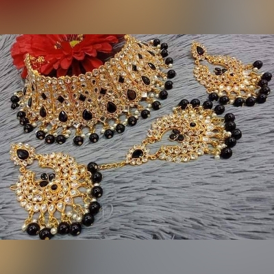 Picture of Beautyful Choker Nacklace For Women  Western neck wear choker Traditional Fashion Wedding/Party Bridal Choker Necklace Earrings & Tikli Jewellery Set