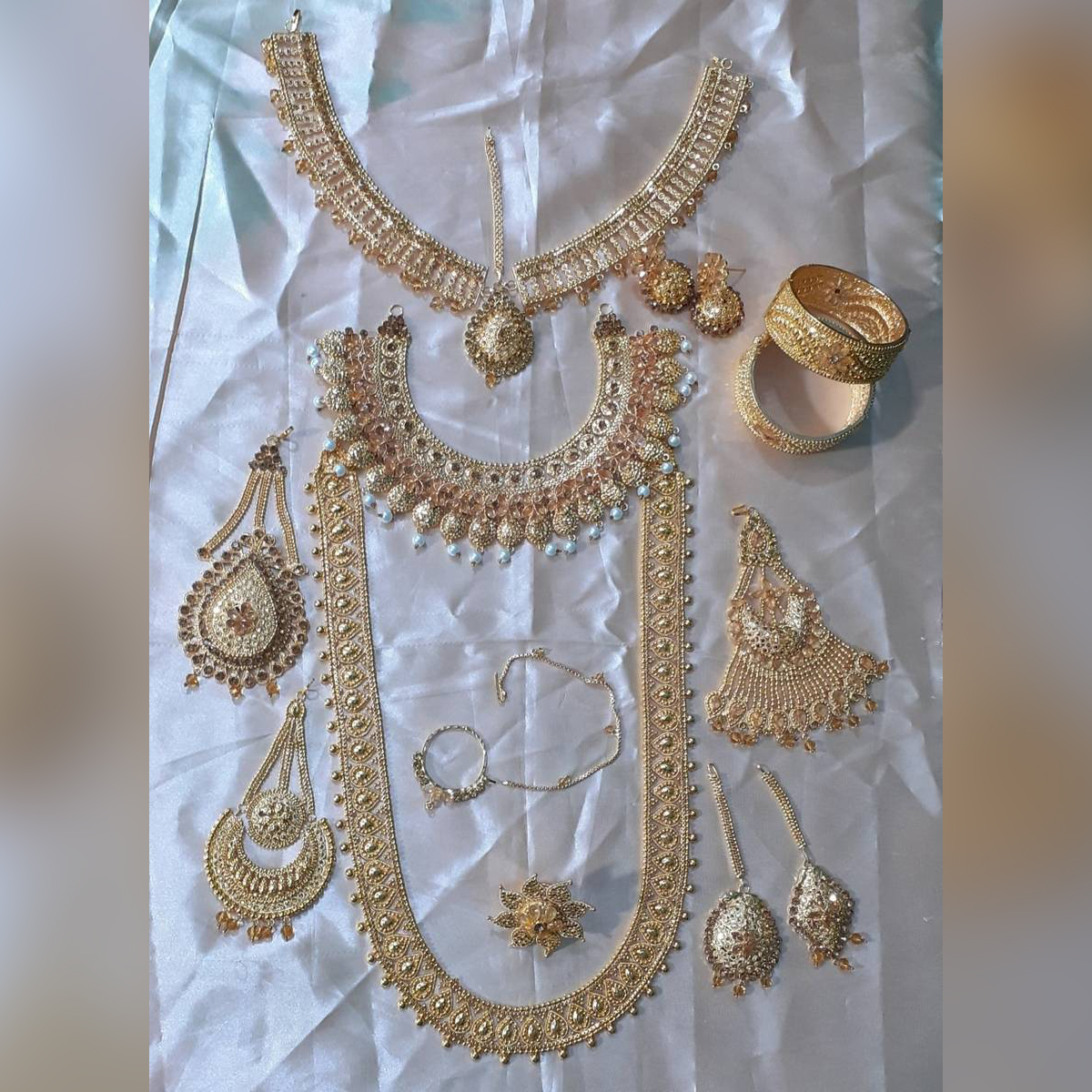 Picture of Gold Plated Jewellery Set For Women
