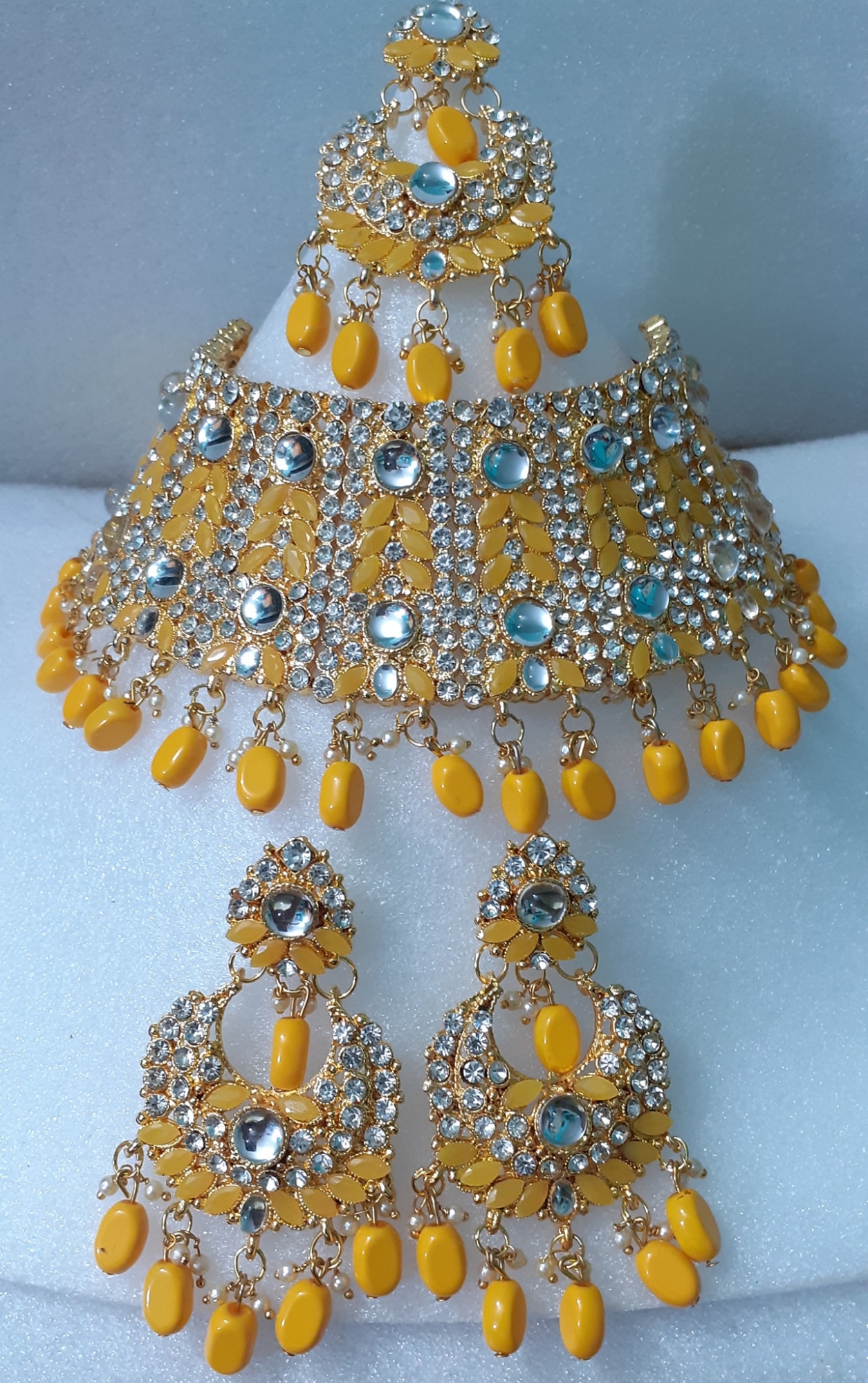 Picture of Beautiful Choker Necklace For Women , Traditional Fashion Wedding/Party Bridal Choker Necklace Earrings & Tikli. Jewellery Set For Women.