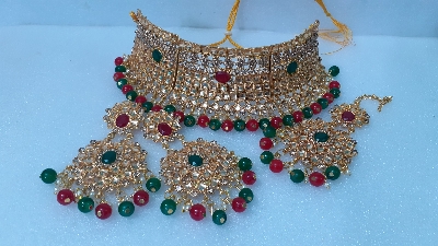 Picture of Beautiful Choker Necklace ,Traditional Fashion Wedding/Party Bridal Choker Necklace Earrings & Tikli. Jewellery Set For Women.