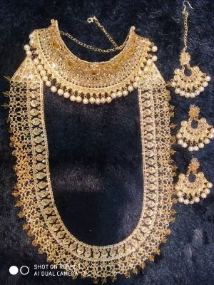 Picture of Gold Plated Jewellery Set For Women