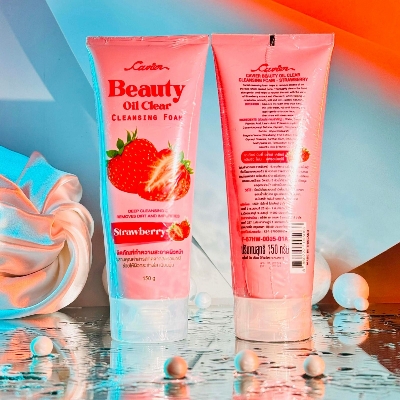 Picture of Cavier Beauty Oil Clear Cleansing Foam in Strawberry Scent