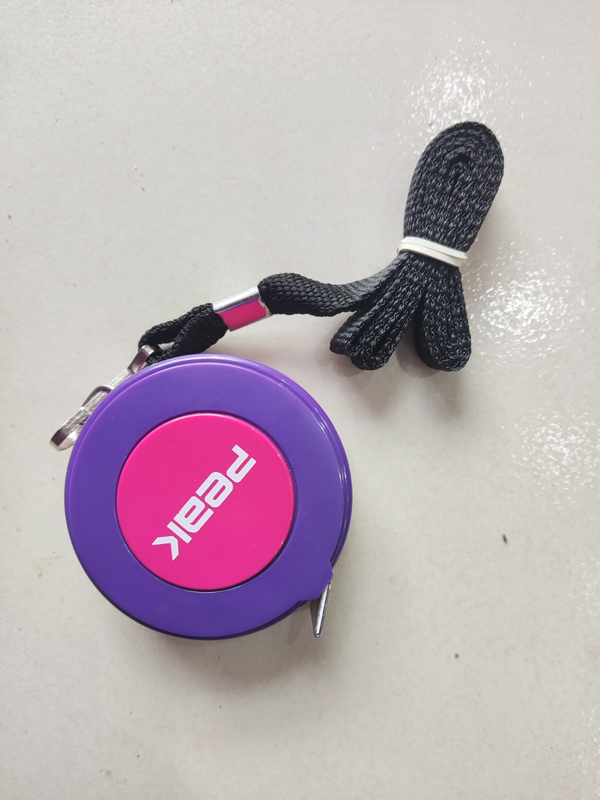 Picture of PEAK High Quality Measuring Tape With Holding Belt -60in/150cm