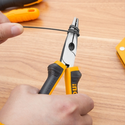 Picture of INGCO 6" (160mm) LONG NOSE PLIER HLNP08168