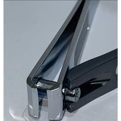 Picture of With nail file: Stainless steel nail clippers, nail clippers, nail clippers Mr. Green nail clippers are simple and stylish.
