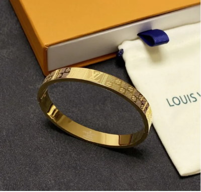 Picture of 🕋 Ayatul Kursi Locket & Bracelet – Combo & Single Piece | For Men & Women | Stylish Islamic Jewelry