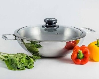 Picture of SKB 3 Layer Wok with Glass Lid, SuS304 Food Grade made by Stainless steel material 22 CM