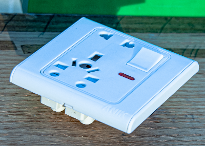 Picture of Champion, 10 Pin, 13A Multi Functional Socket