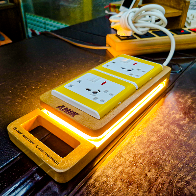 Picture of Multi Plug, 20 Pin, 13A, 40/76 Cable with Warm LED Light/ Night Light