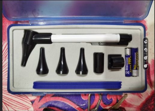 Picture of Diagnostic Otoscope Penlight Ear Cleaner Earpicks Flashlight / Magnifying Glass Len / 4 Glimpse LED Lamp Health Ear Care Tool