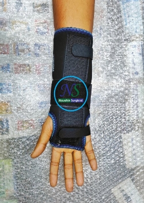 Picture of wrist and forearm splint