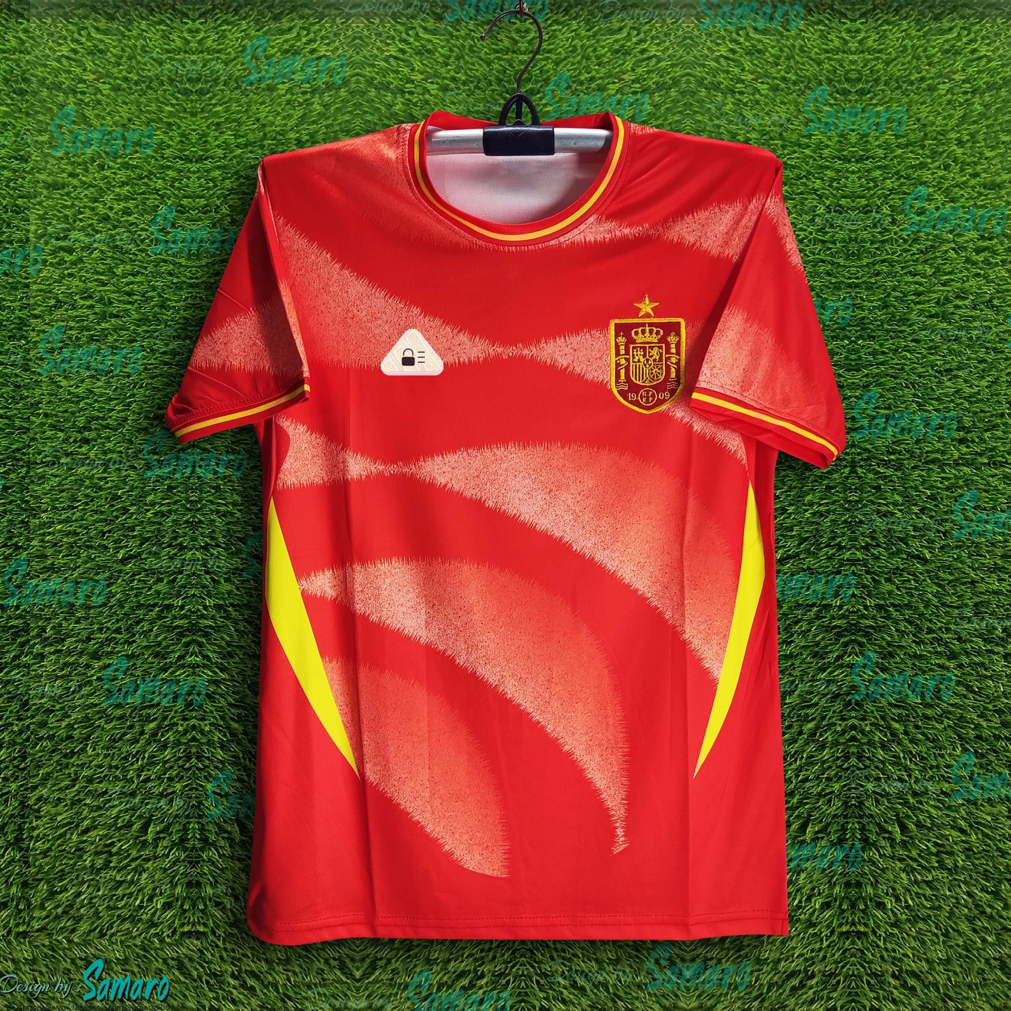 Picture of Spain Short Sleeve Thai Premium Football Jersey For Men - Half Sleeve T Shirt - Spain Football Jersey 2025-26