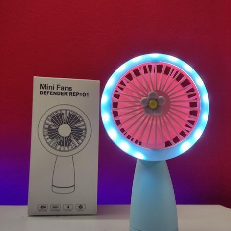 Picture of HQ66 Mini Fan With Light Rechargeable